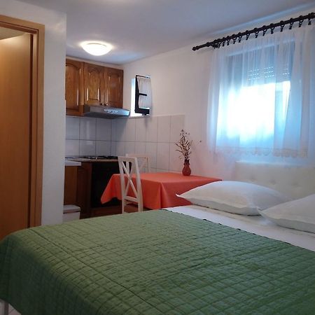 Apartment Marija Trogir Eksteriør bilde